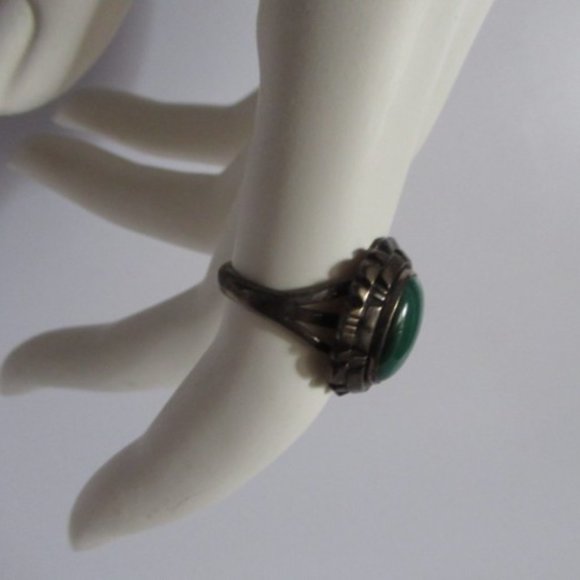 Vintage Native American Sterling Silver Green Malachite Ring 8 - Picture 5 of 12